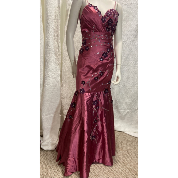 Vintage Y2K Pink/Magenta Beaded Floral Prom Gown Formal Dress Spaghetti Strap - Picture 3 of 10